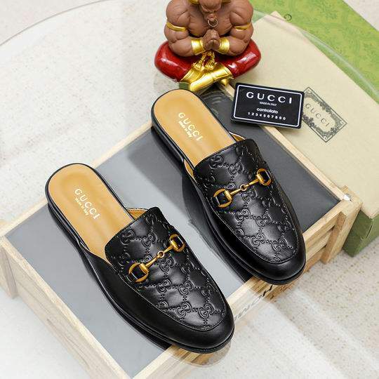 Picture of Gucci Slippers _SKUGuccisz38-45mnh04132438
